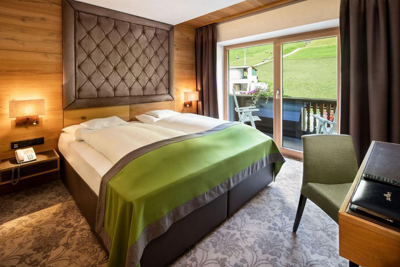 Brugger's Genießerhotel Lanersbacherhof Hotel