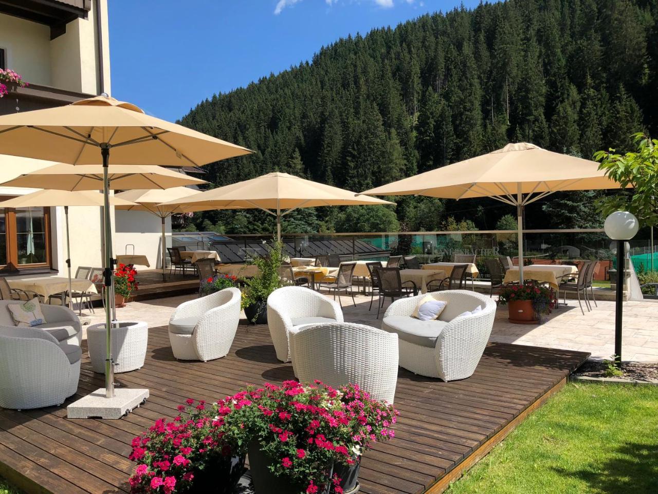 Brugger's Genießerhotel Lanersbacherhof 4*